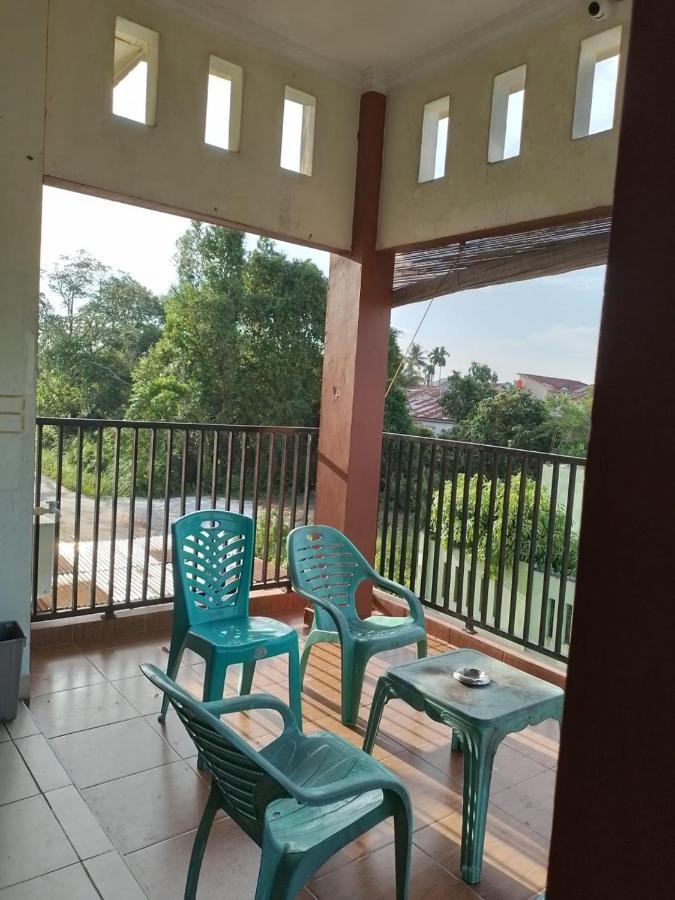 Penginapan Syariah Parit  Exterior foto