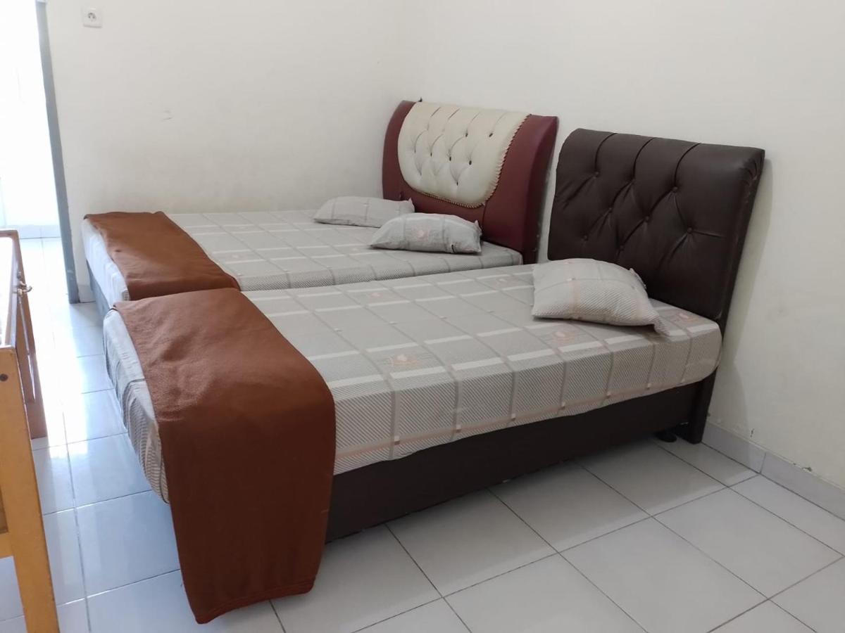 Penginapan Syariah Parit  Exterior foto